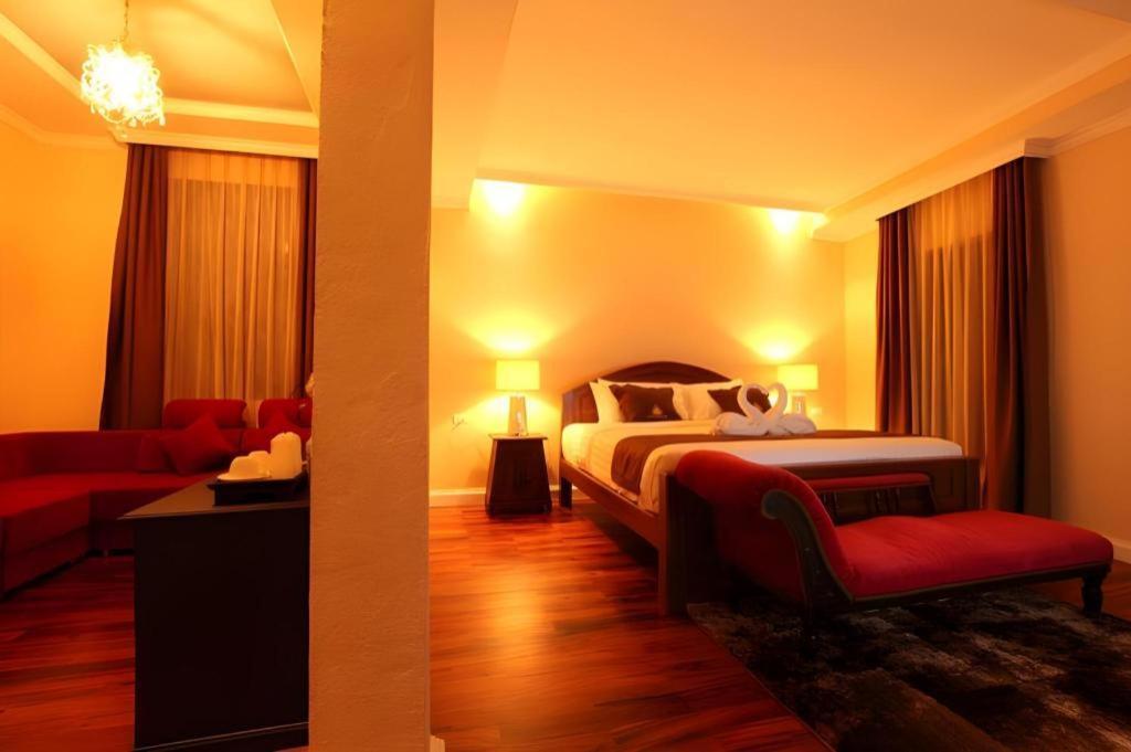 Le Luxe Boutique Hotel Vientiane Luaran gambar