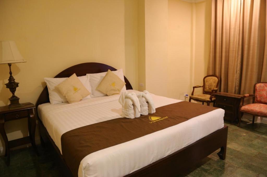 Le Luxe Boutique Hotel Vientiane Luaran gambar