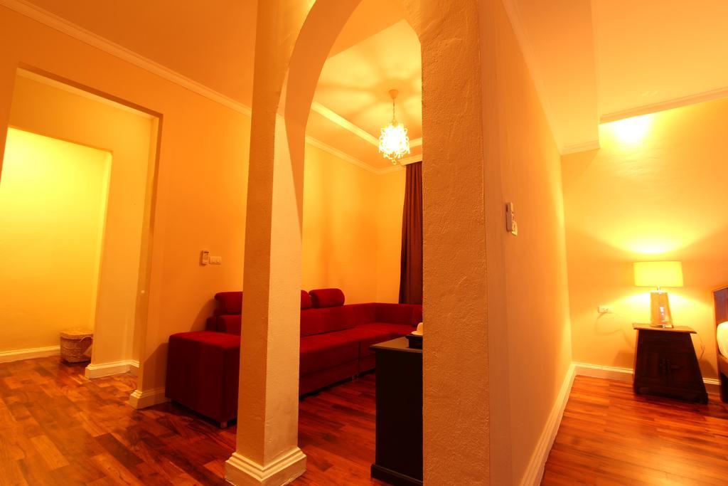 Le Luxe Boutique Hotel Vientiane Luaran gambar
